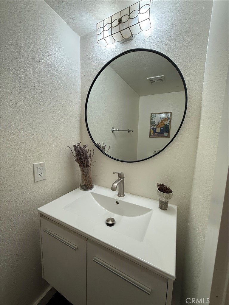 312 Pasadena C Property Photo 23