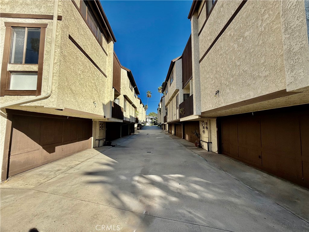 312 Pasadena C Property Photo 29