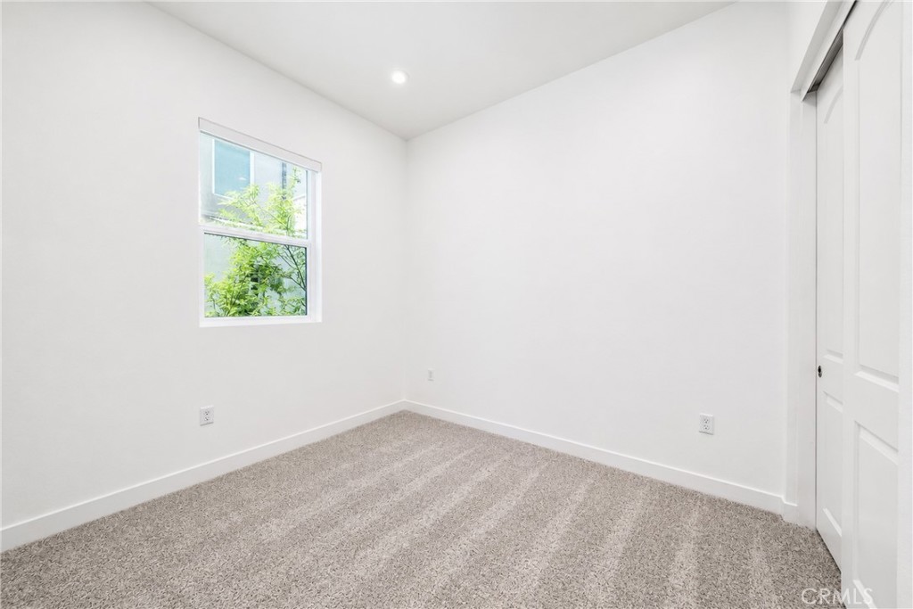 1646 S Urbana Property Photo 10