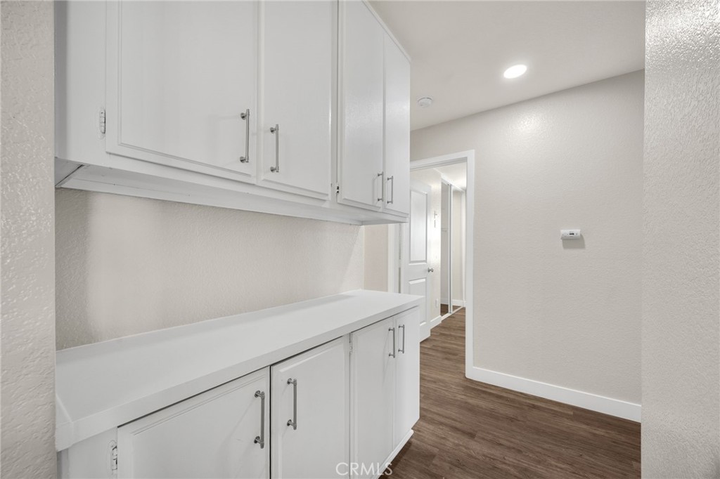 7372 Hinsdale Place Property Photo 13