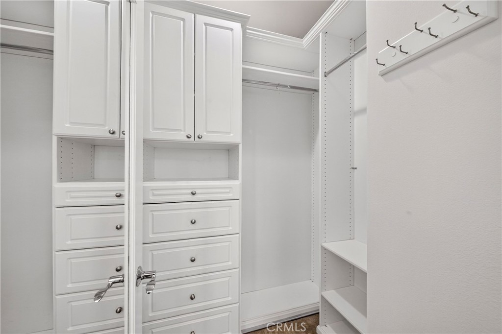 2068 Owens Drive Property Photo 27