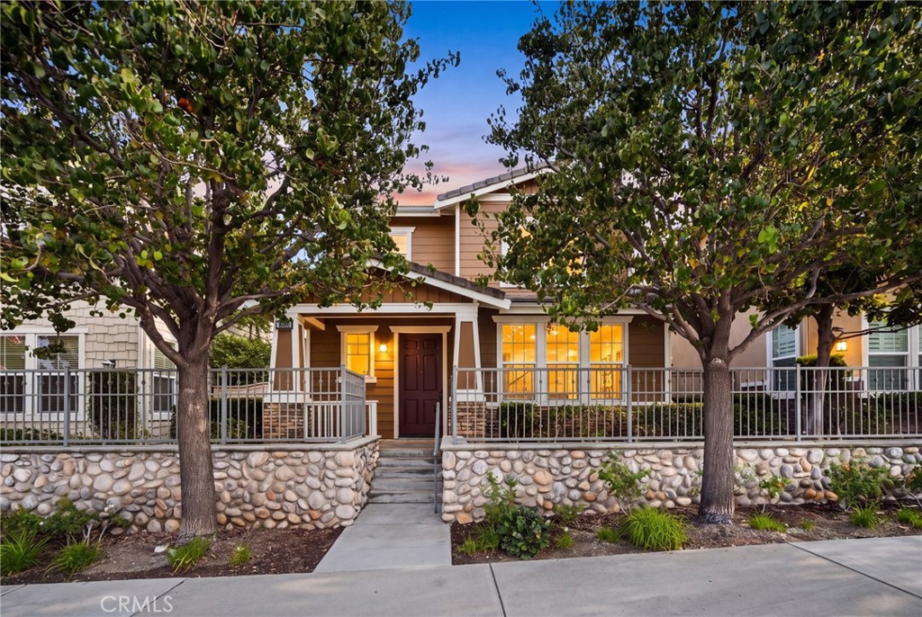 18048 Lemon Property Photo 2