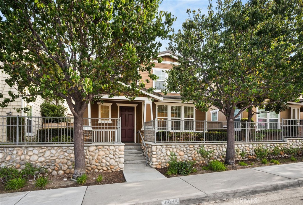 18048 Lemon Property Photo 4