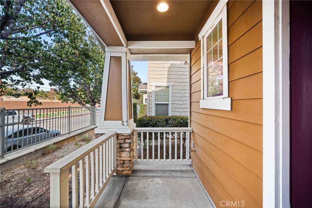 18048 Lemon Property Photo 7