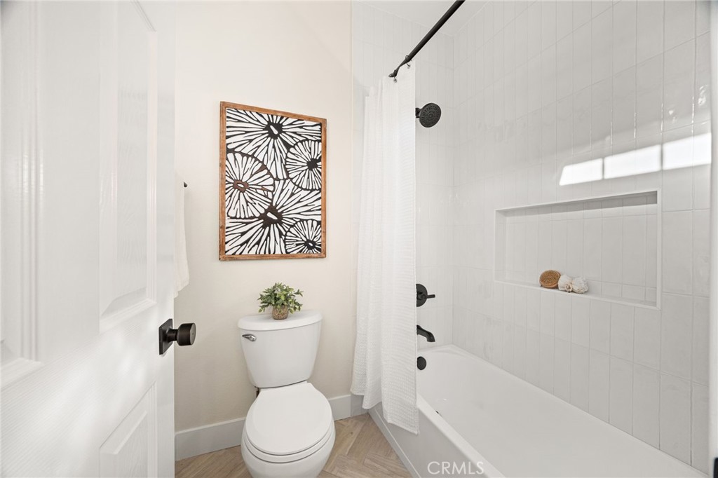 18048 Lemon Property Photo 35