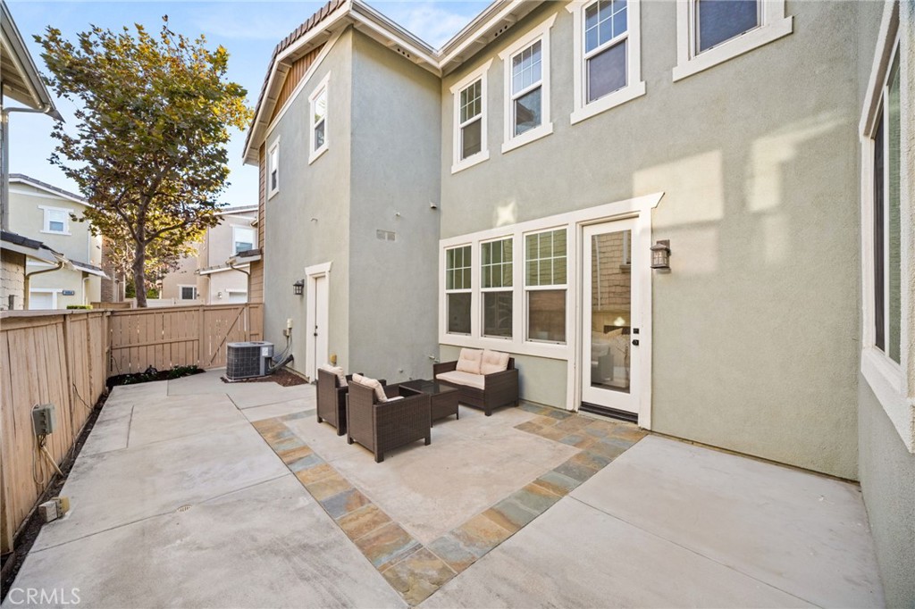 18048 Lemon Property Photo 37