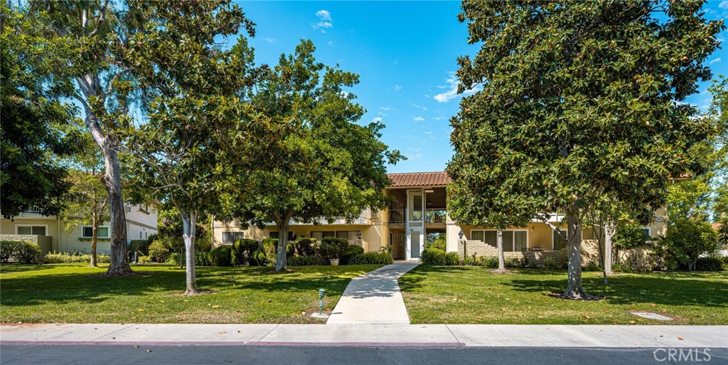 845 Ronda Mendoza A Property Photo 2