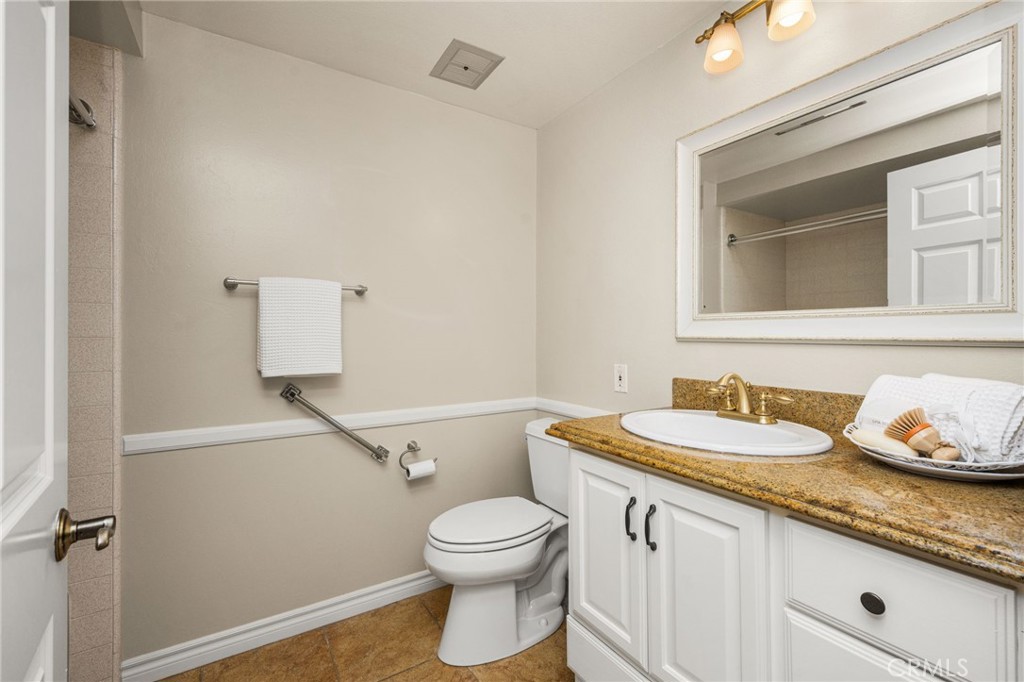 845 Ronda Mendoza A Property Photo 24