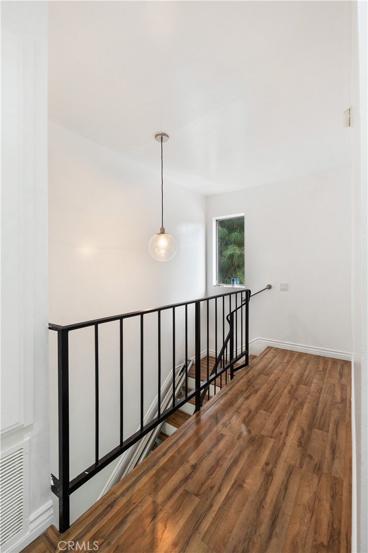 8515 Burnet #b Avenue #b Property Photo 26