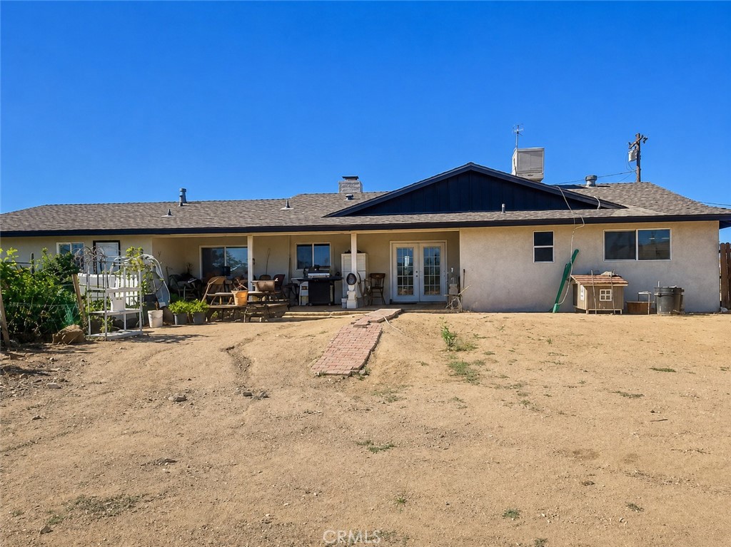 18509 Yuba Property Photo 2