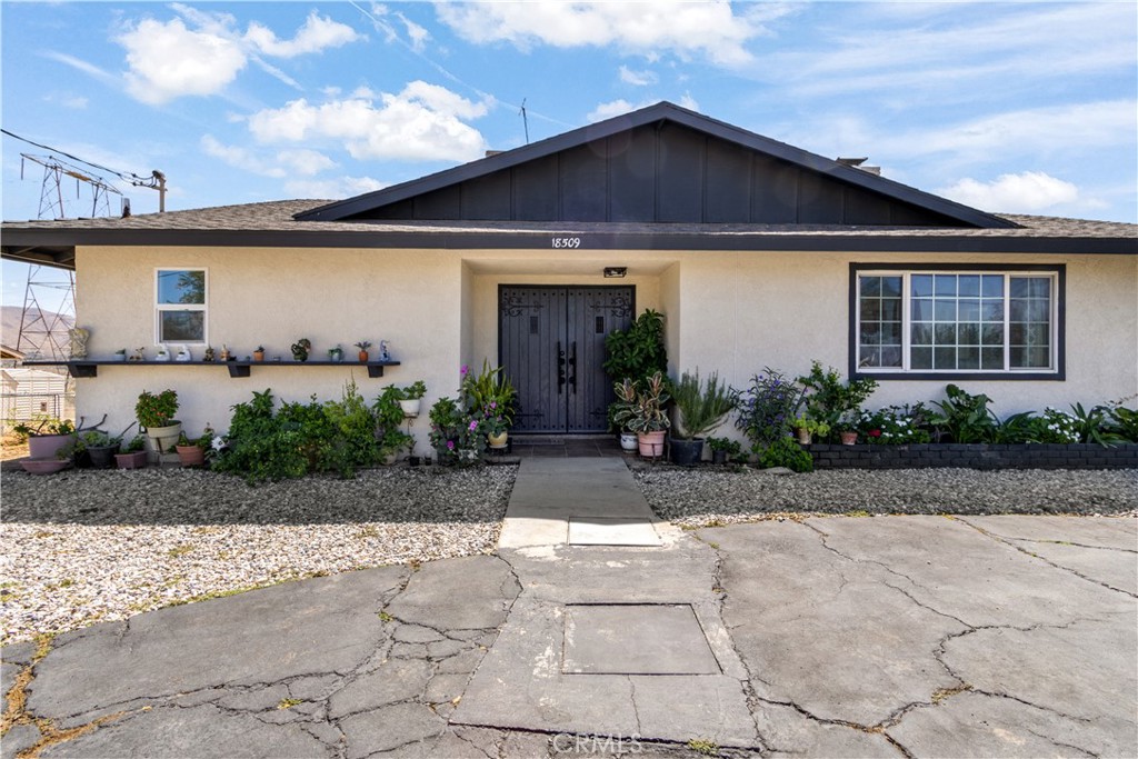 18509 Yuba Property Photo 2