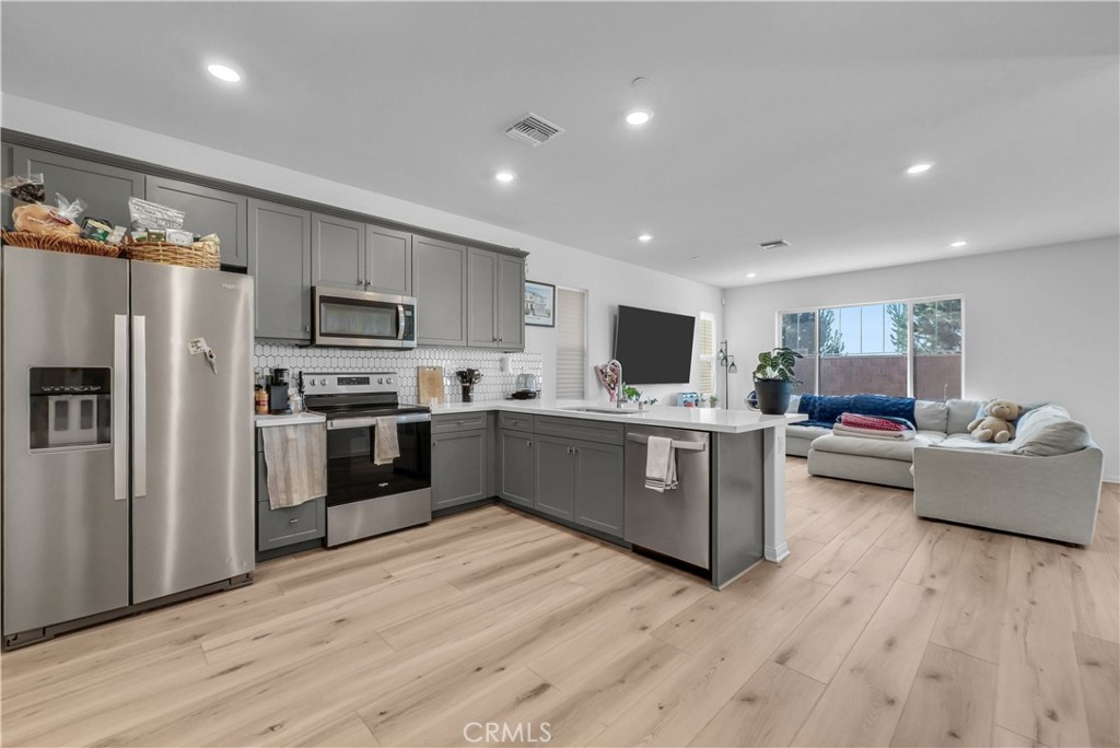 16083 Tanzinite Lane Property Photo 2