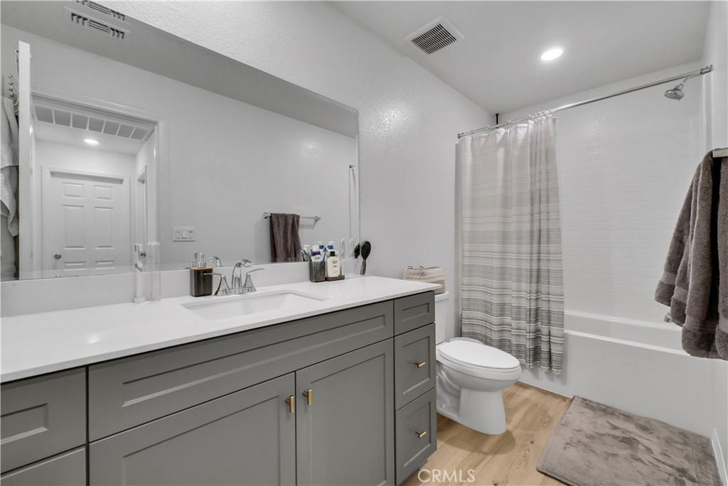 16083 Tanzinite Lane Property Photo 13