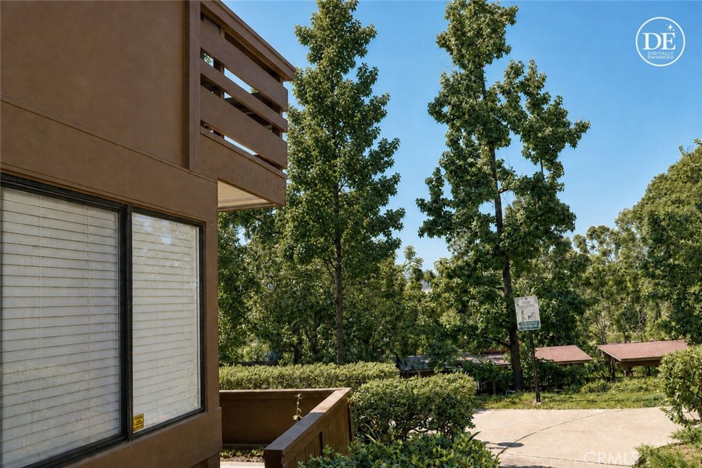 22733 Lakeway Property Photo 4