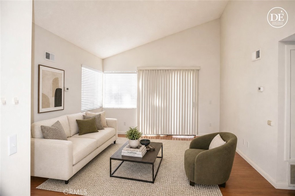 22733 Lakeway Property Photo 7