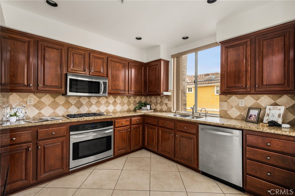 1506 Reggio Aisle Property Photo 16