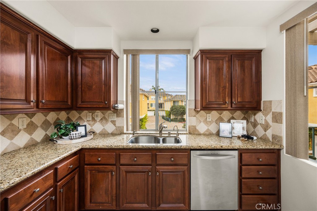 1506 Reggio Aisle Property Photo 17