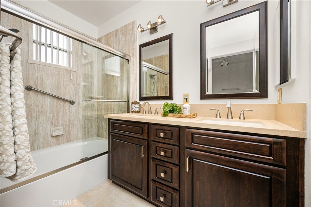 1506 Reggio Aisle Property Photo 28