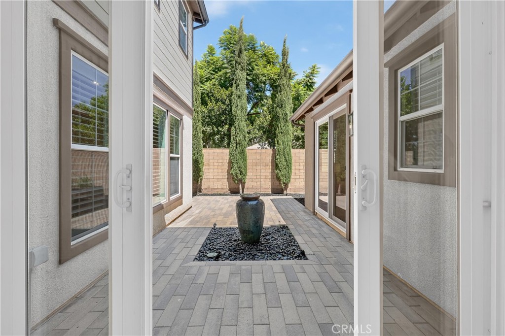 163 Fieldwood Property Photo 16