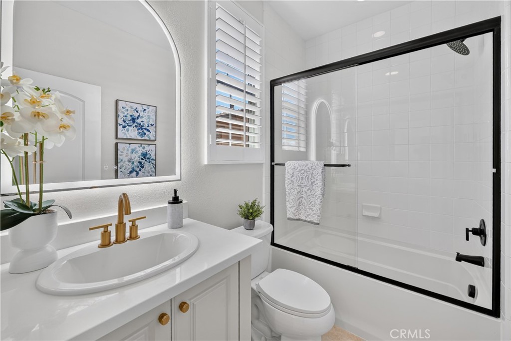 163 Fieldwood Property Photo 40