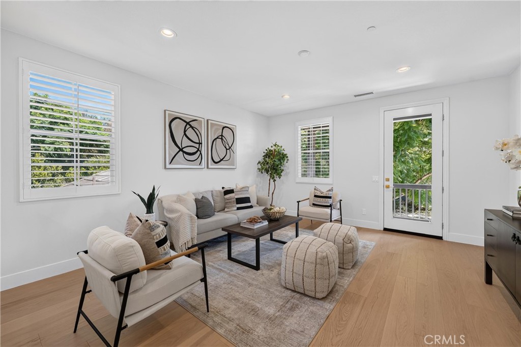 163 Fieldwood Property Photo 43
