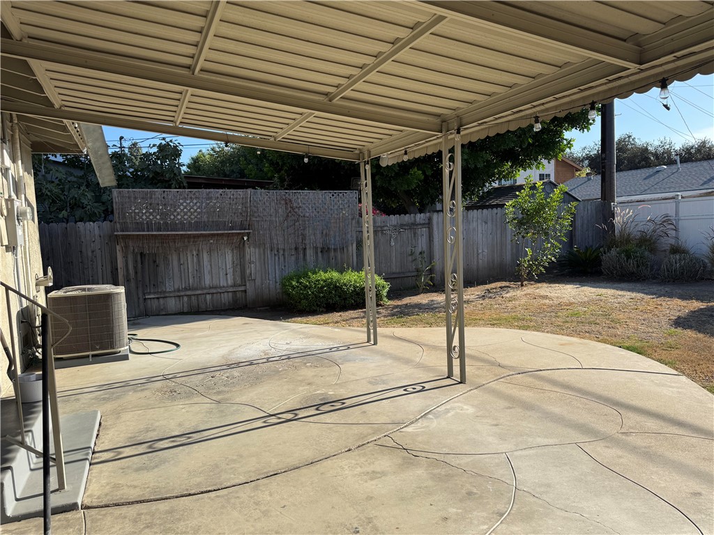 309 Russell Property Photo 10