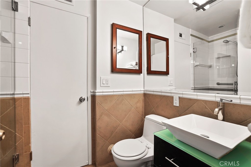 6571 Pickett Property Photo 24