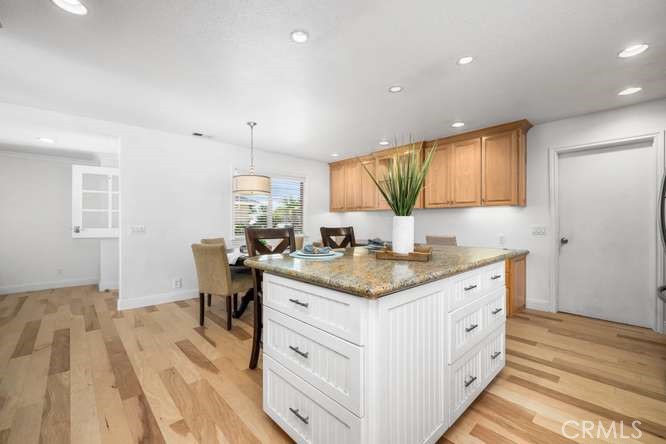 20652 Chaucer Lane Property Photo 13