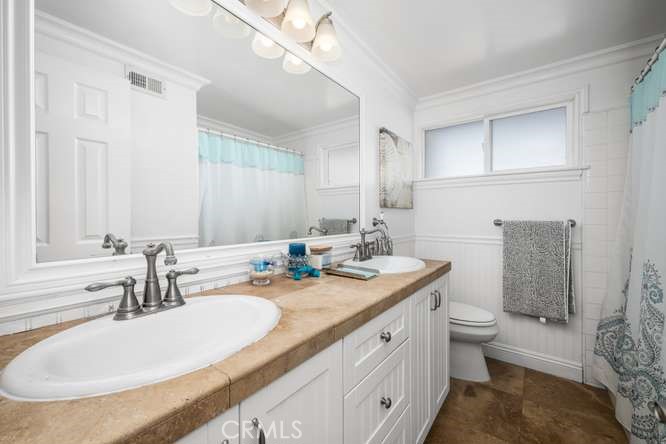 20652 Chaucer Lane Property Photo 27