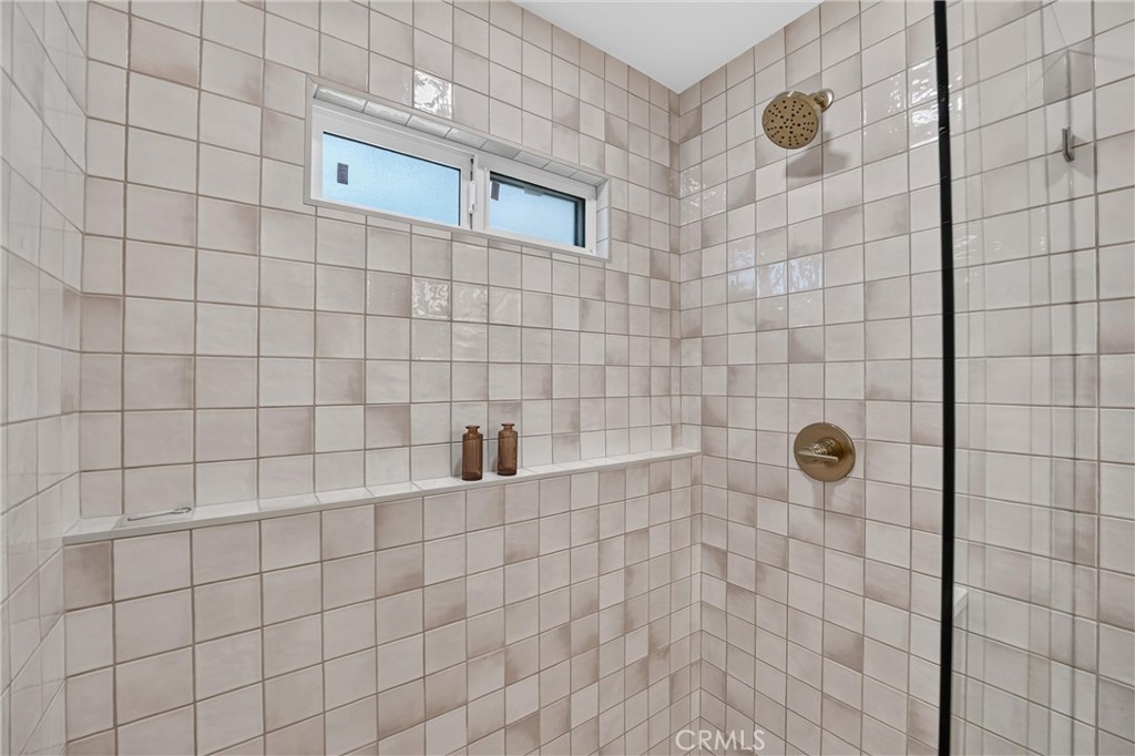 1825 Rolling Hills Property Photo 22