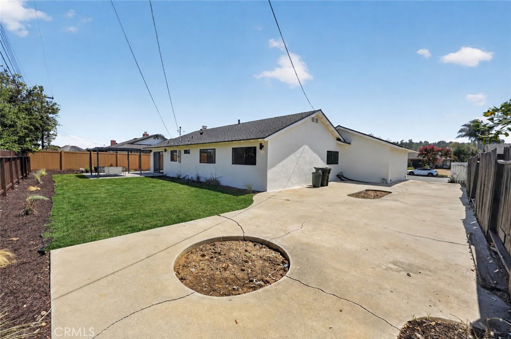 1825 Rolling Hills Property Photo 31