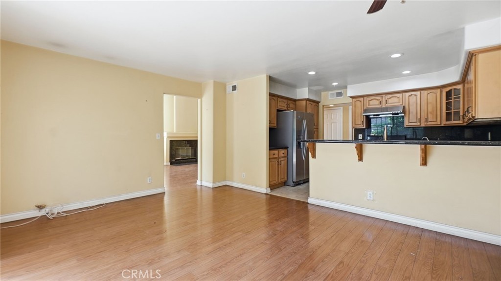 7432 Bellingham Ave Property Photo 19