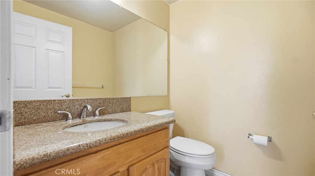 7432 Bellingham Ave Property Photo 22