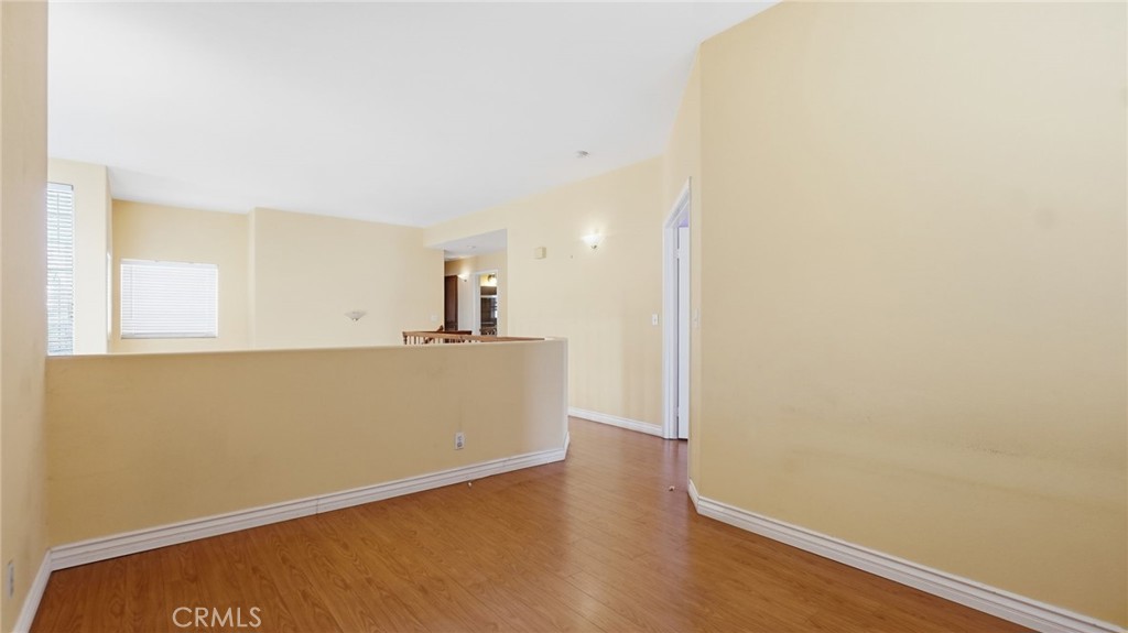 7432 Bellingham Ave Property Photo 24