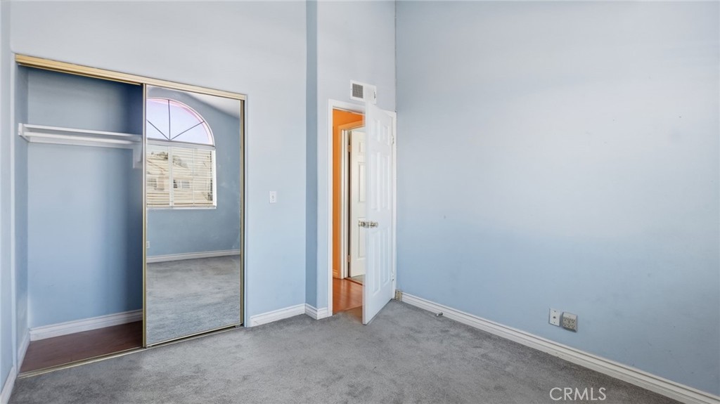 7432 Bellingham Ave Property Photo 28