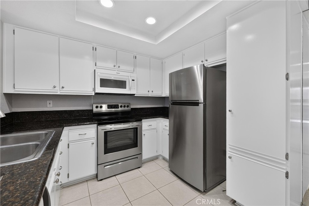 2800 Keller 70 Property Photo 13