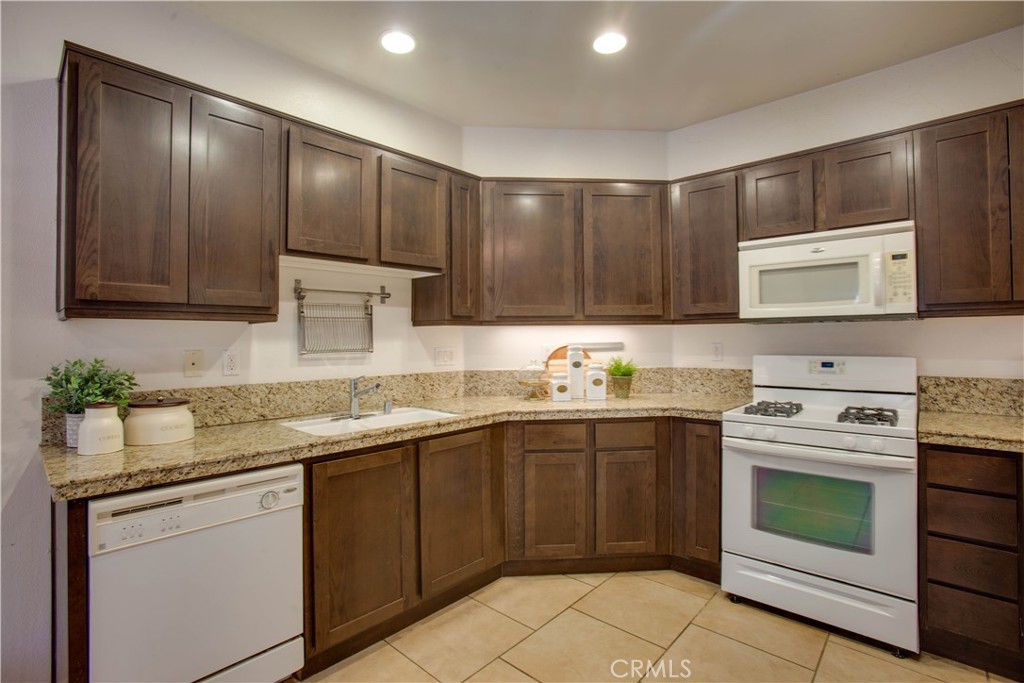 15301 Ashley Court Property Photo 14