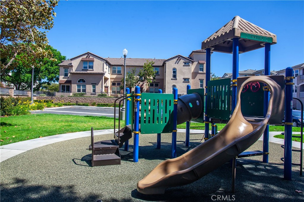 15301 Ashley Court Property Photo 32