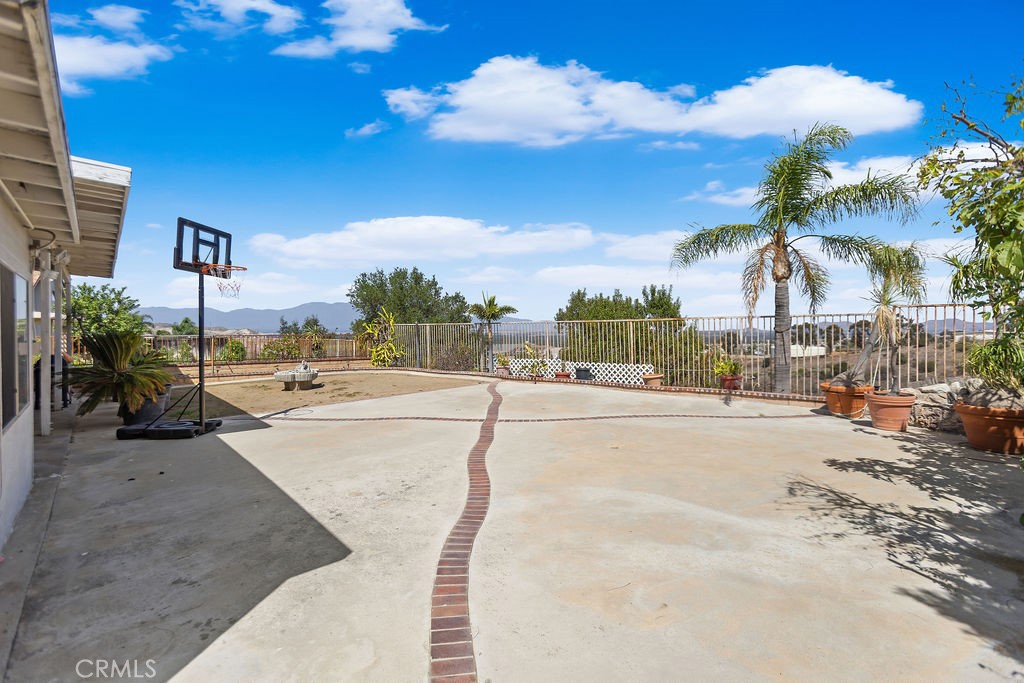 1511 Dominguez Ranch Property Photo 37