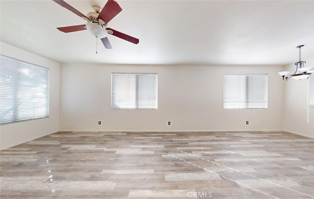 5139 Contay Property Photo 2