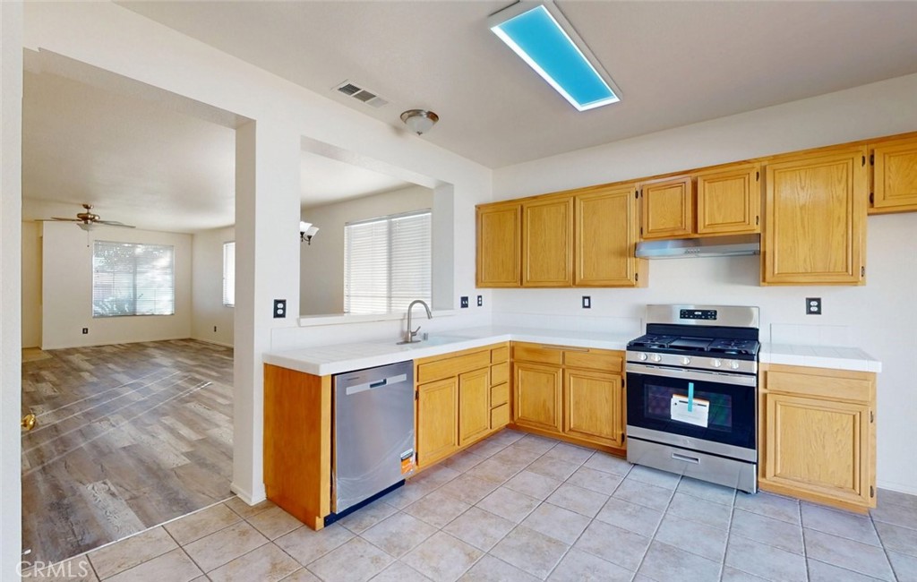 5139 Contay Property Photo 7