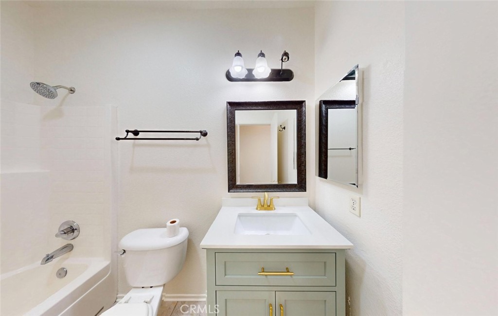5139 Contay Property Photo 16