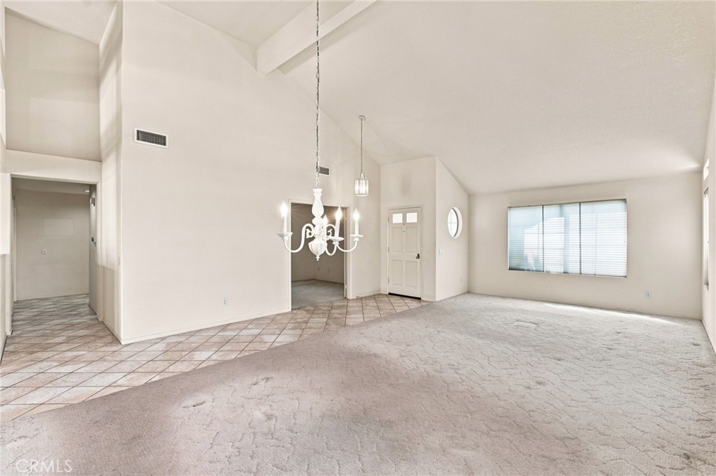 2127 E Bellbrook Property Photo 14