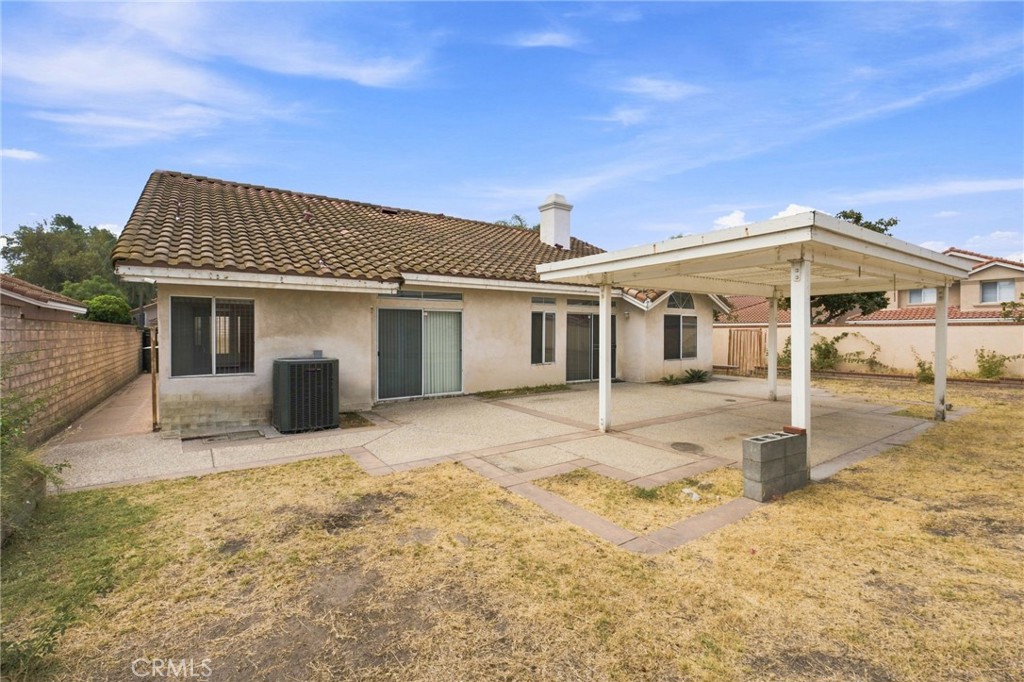 2127 E Bellbrook Property Photo 44