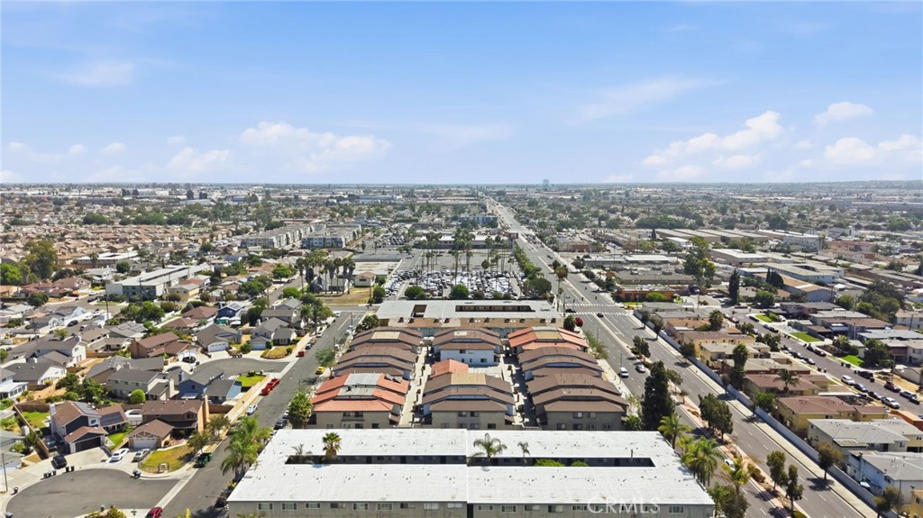 1239 W Rosecrans 4 Property Photo 51