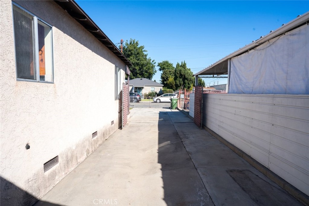 814 W Maple Street Property Photo 13