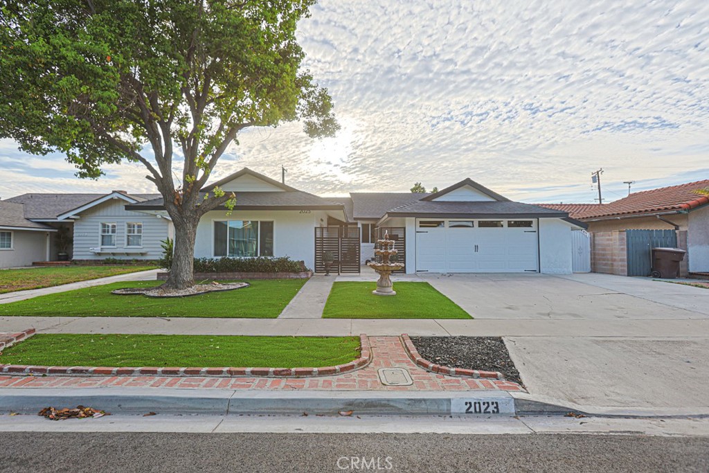 2023 S Janette Property Photo 15