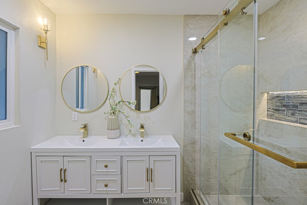 2023 S Janette Property Photo 35