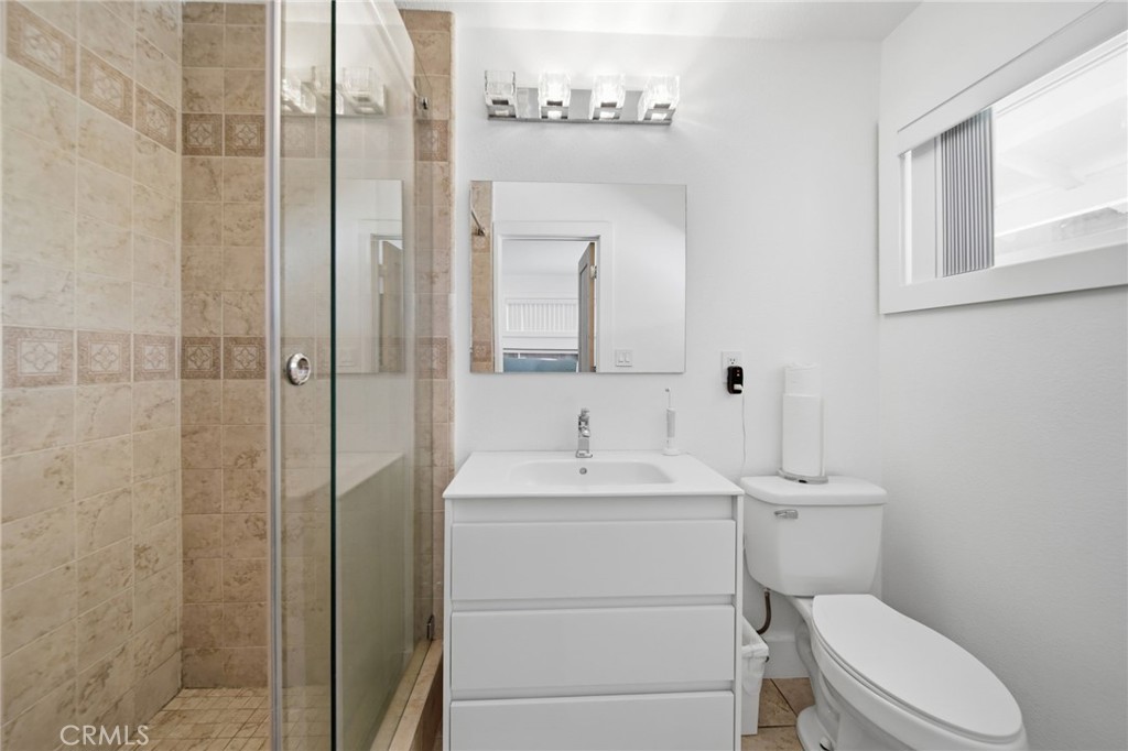14762 Carfax Property Photo 12
