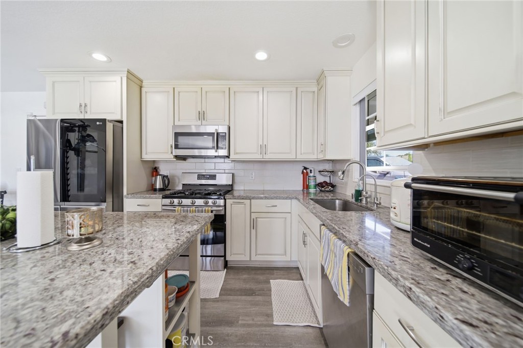 14762 Carfax Property Photo 25